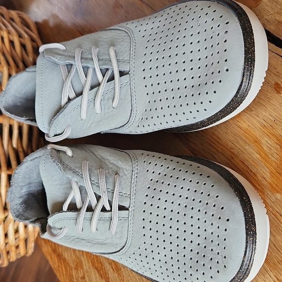 Merrell Women’s Sleet Gray Leather Oxford Sneaker Size 8.5 - Picture 2 of 12